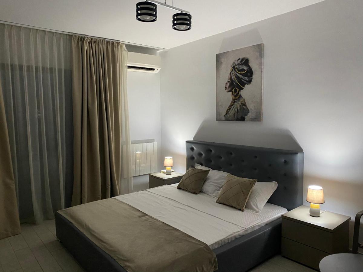 De Silva Studio Adia 4 Mamaia Exterior foto